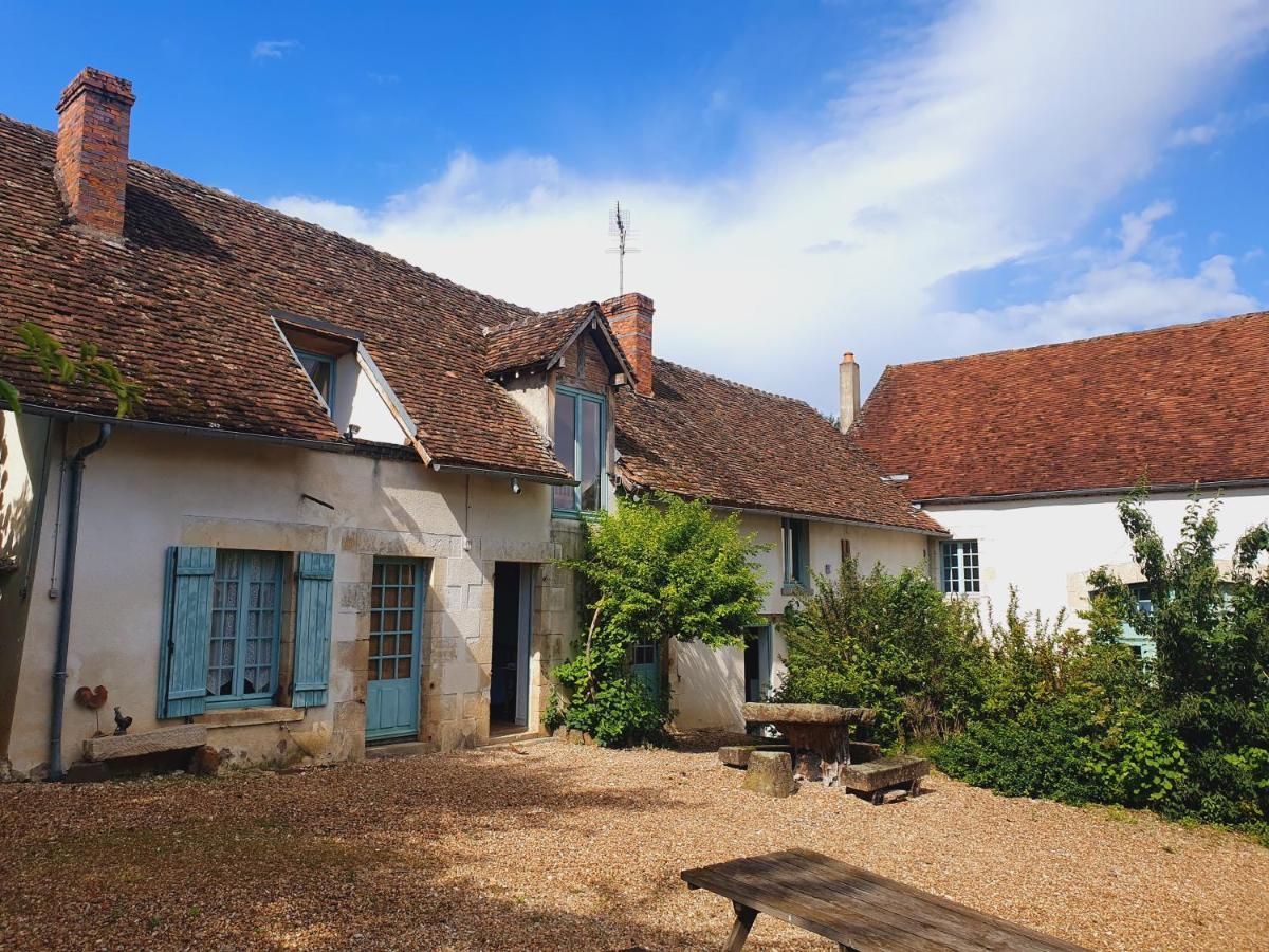 Ferme Equestre & Chambres D'Hotes Gateau Stables Proche Guedelon Saint-Amand-en-Puisaye Exterior photo